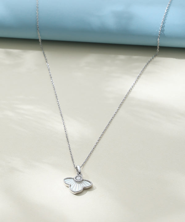 White Petal Necklace