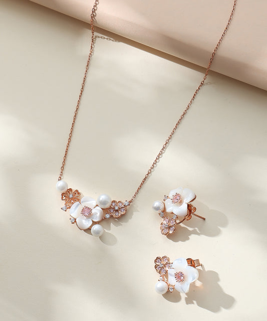 White Blossom Jewellery Set