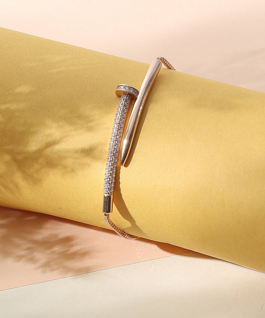 Luxe Nail Bracelet