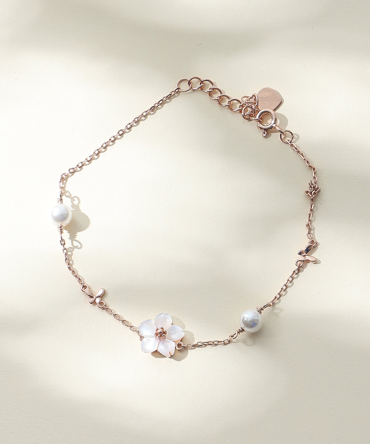 Floral Pearl Bracelet