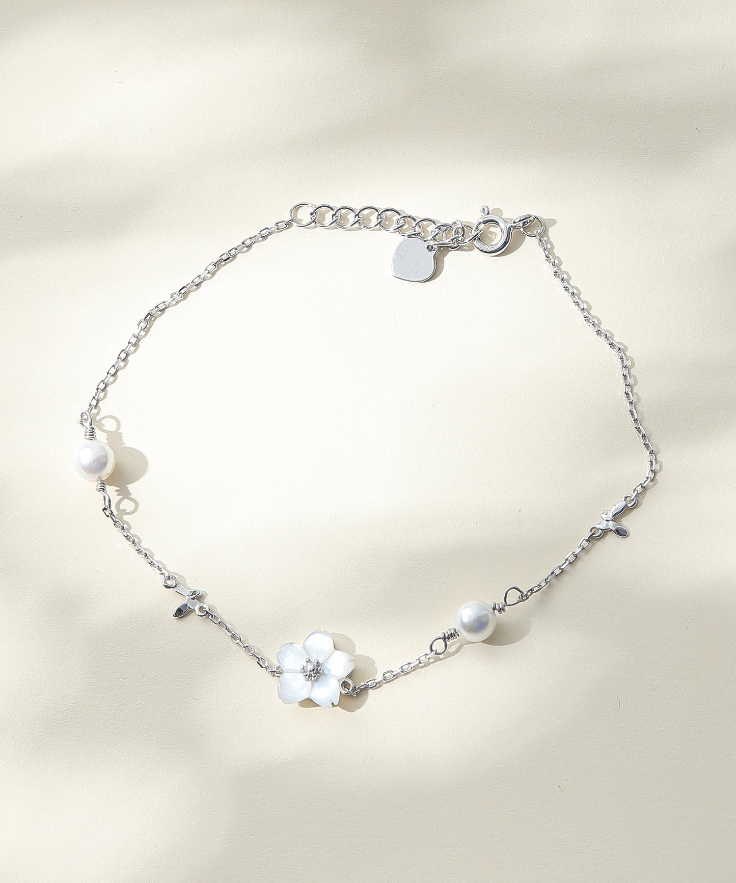 Floral Pearl Bracelet