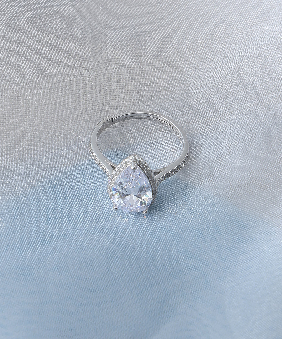 Lume Tear Solitaire Ring