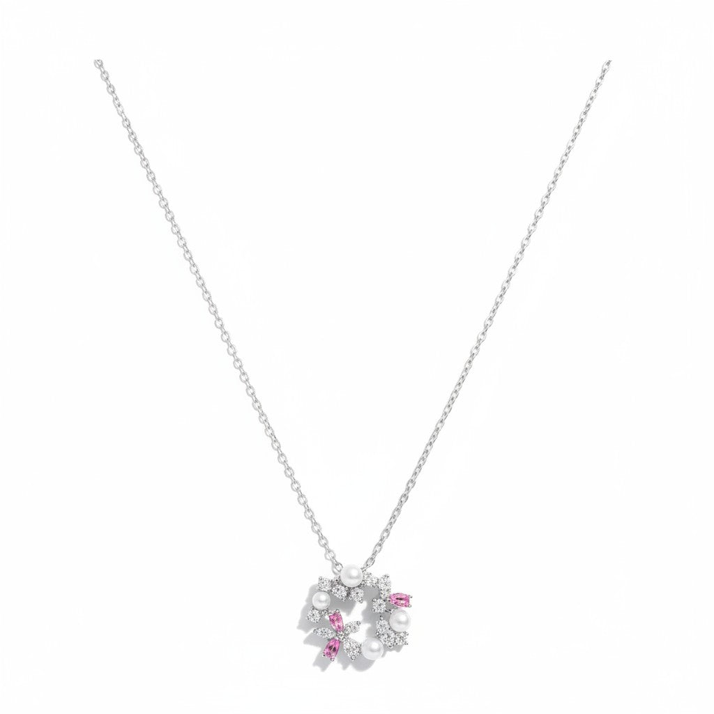 Stellar Wreath Necklace