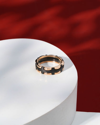 Siora Window Grid Contrast Band Ring | 925 Sterling Silver Black & Rose Gold