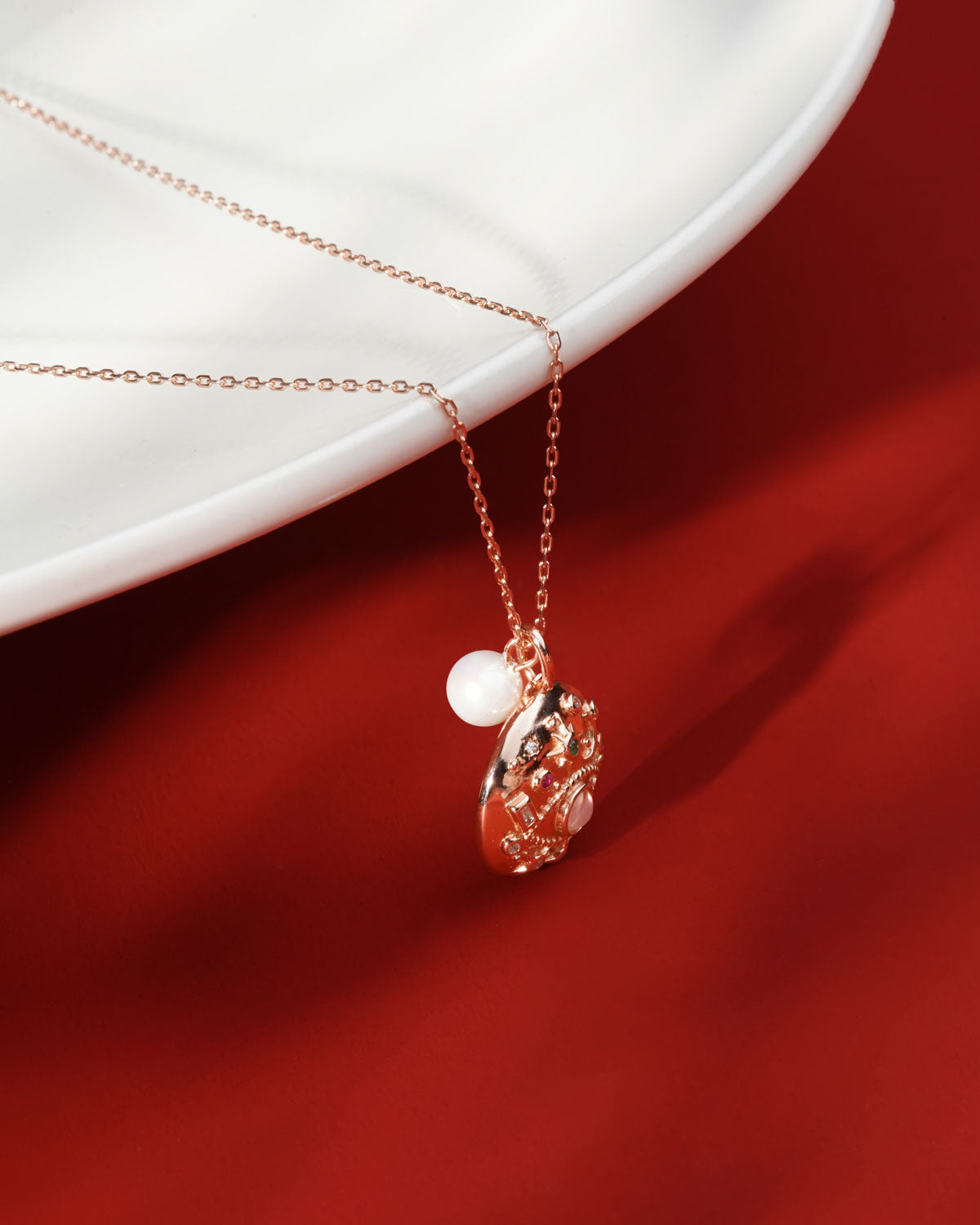 Siora Tortoise Pearl Charm Pendant Necklace | 925 Sterling Silver Rose Gold