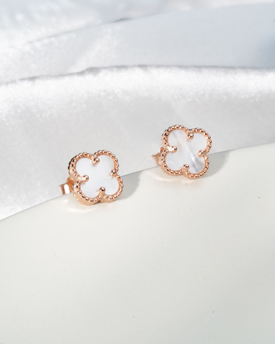 Siora Clover Station Necklace | 925 Sterling Silver Rose Gold MOP