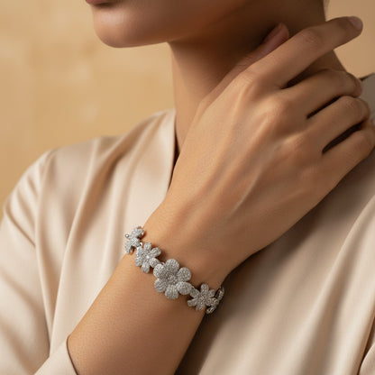 Radiant Link Bracelet