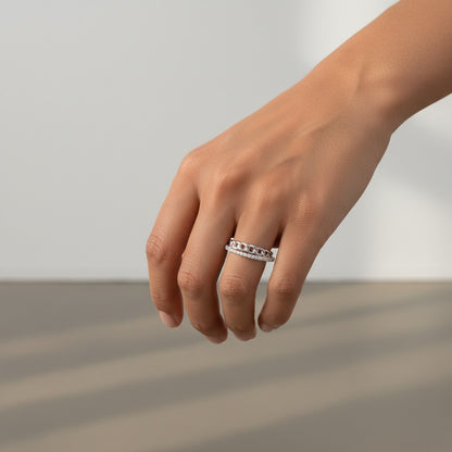 Chain-Link Ring